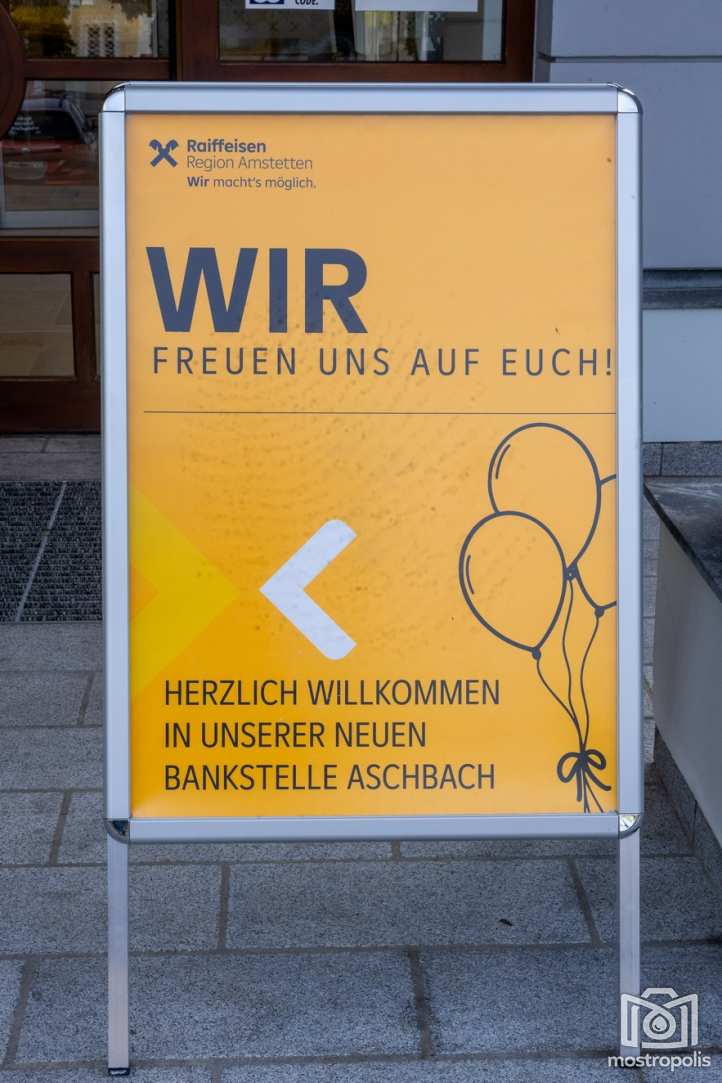 Raiffeisen Bankstelle Aschbach 004.jpg