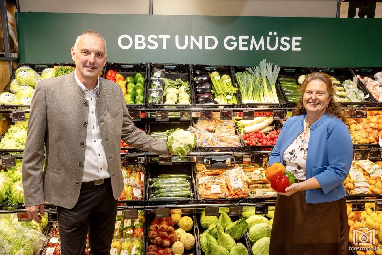 ADEG Seba Ardagger Markt 001.jpg