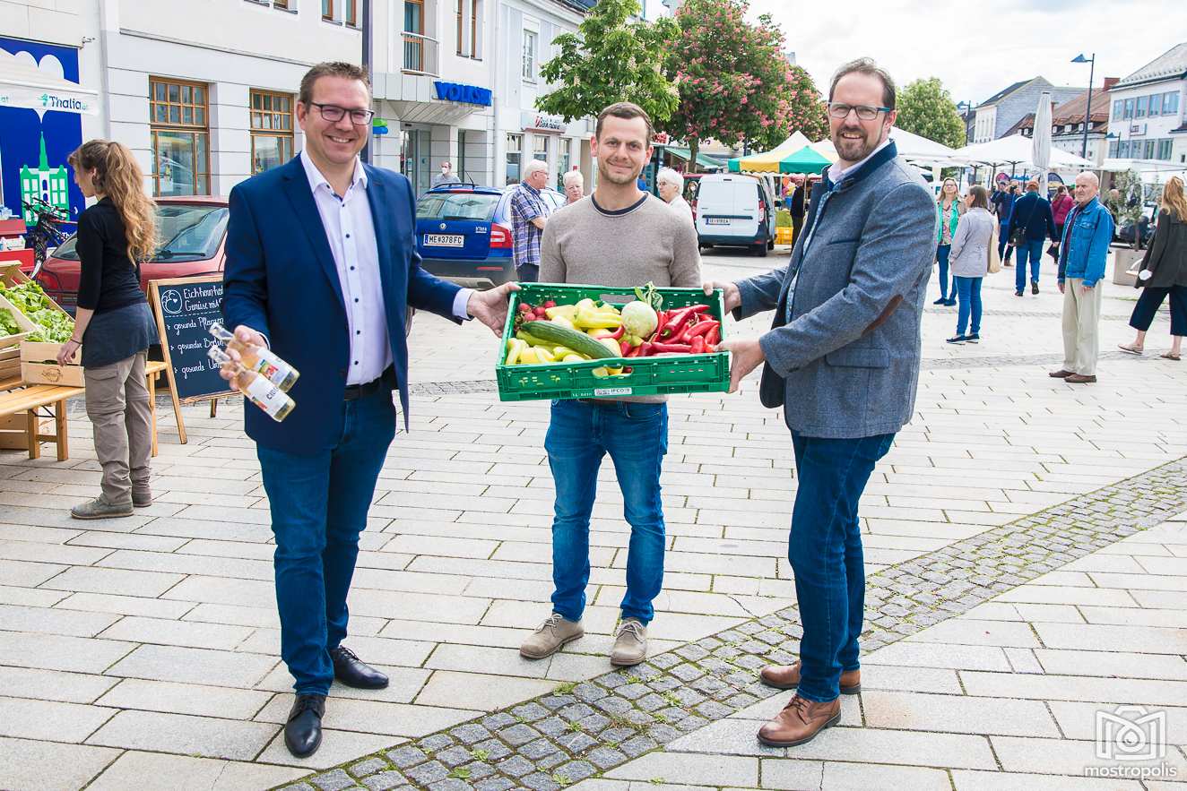 Bauernmarkt-in-Amstetten_003.JPG