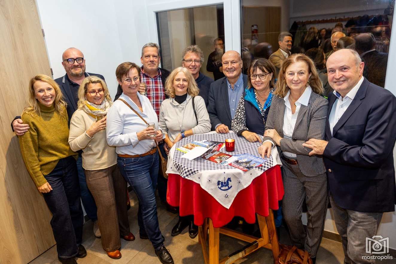 Pfarrbuehne NeustadtlD 2025 Alexander_Durcheinander 005.jpg