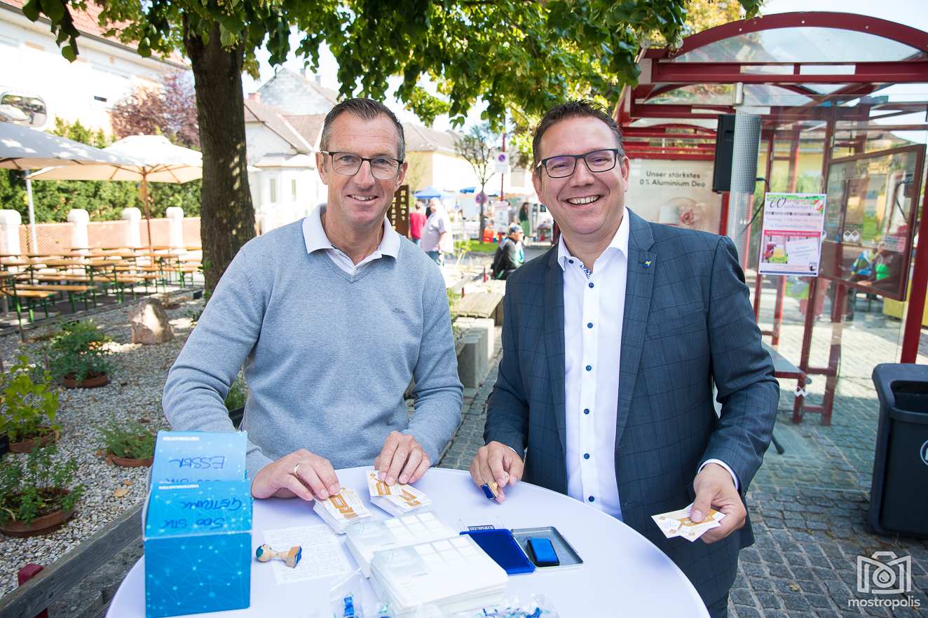 50-Jahre-Großgemeinde-Amstetten_Dorffest-Mauer_003.JPG