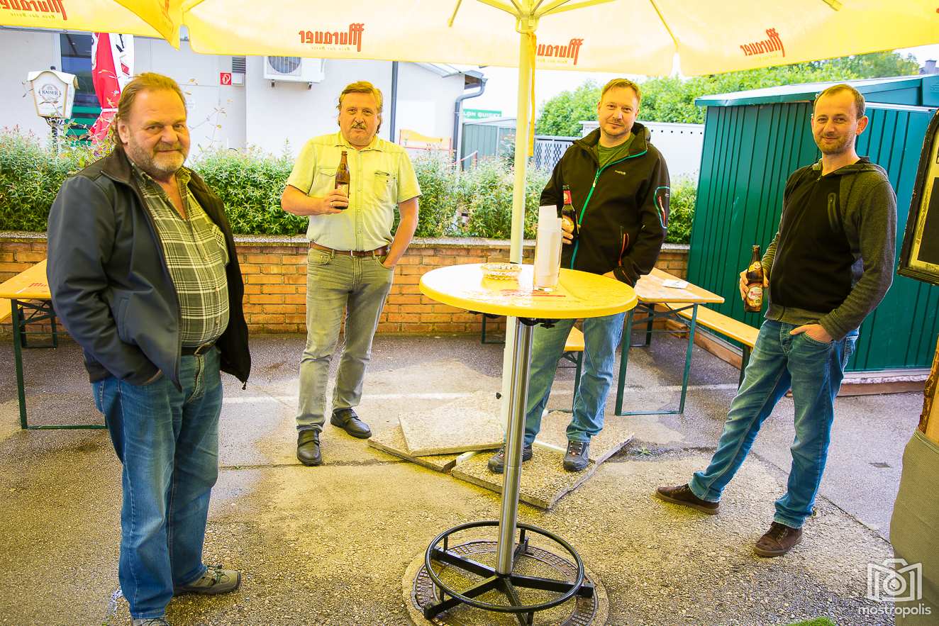 Mostviertler-Imbiss_Amstetten_006.JPG