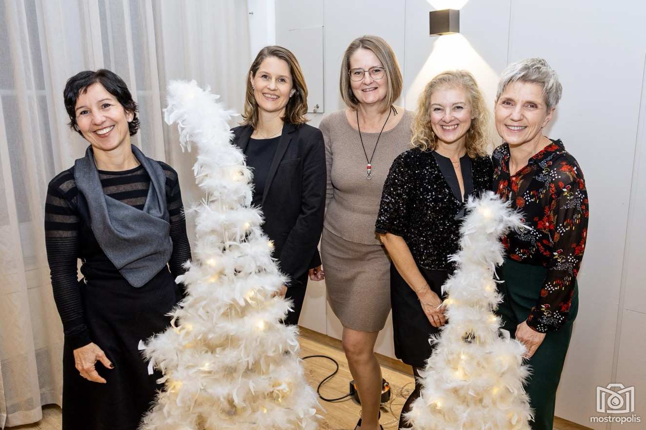 Weinwoelfe - Babenbergerhof PAX 003.jpg