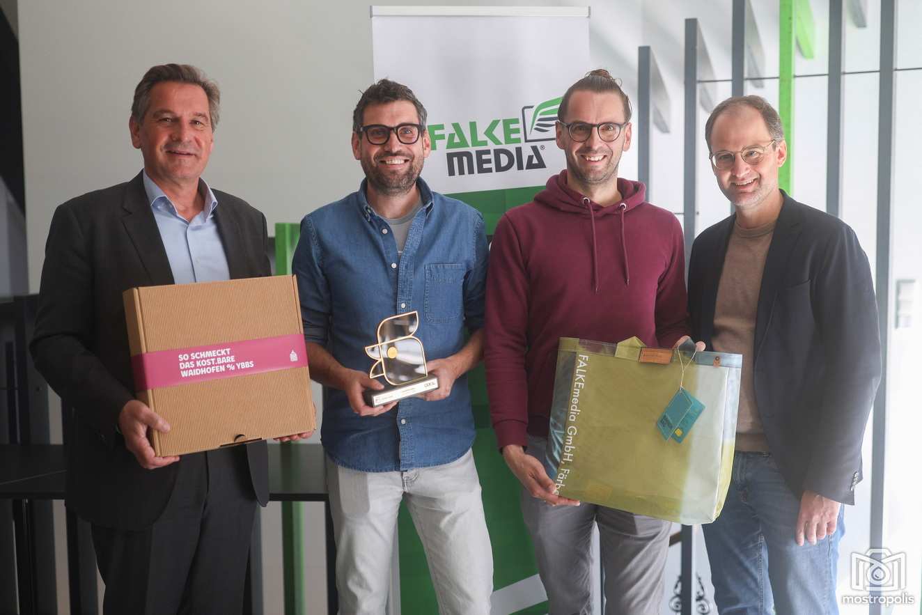 WY Gratulation Falkemedia