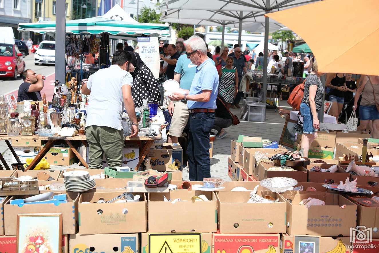 Amstettner_Stadtflohmarkt_004.JPG