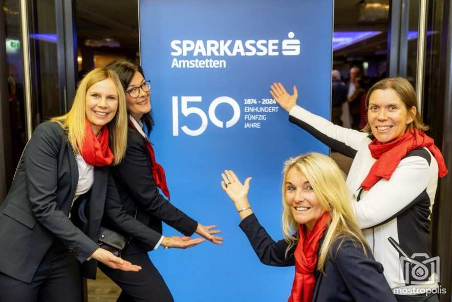 150-J Sparkasse Amstetten 001.jpg