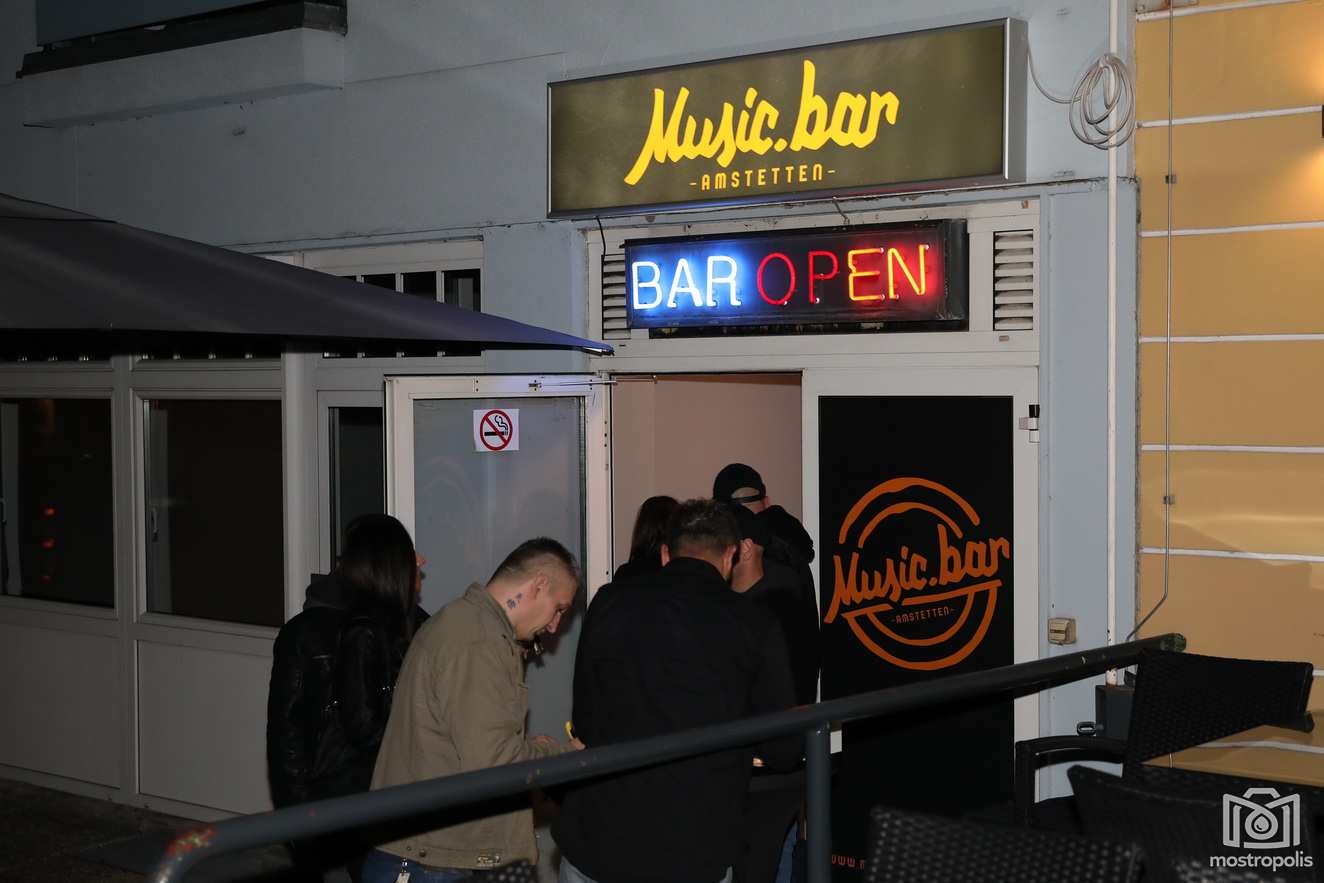 musicBAR_Amstetten_002.JPG