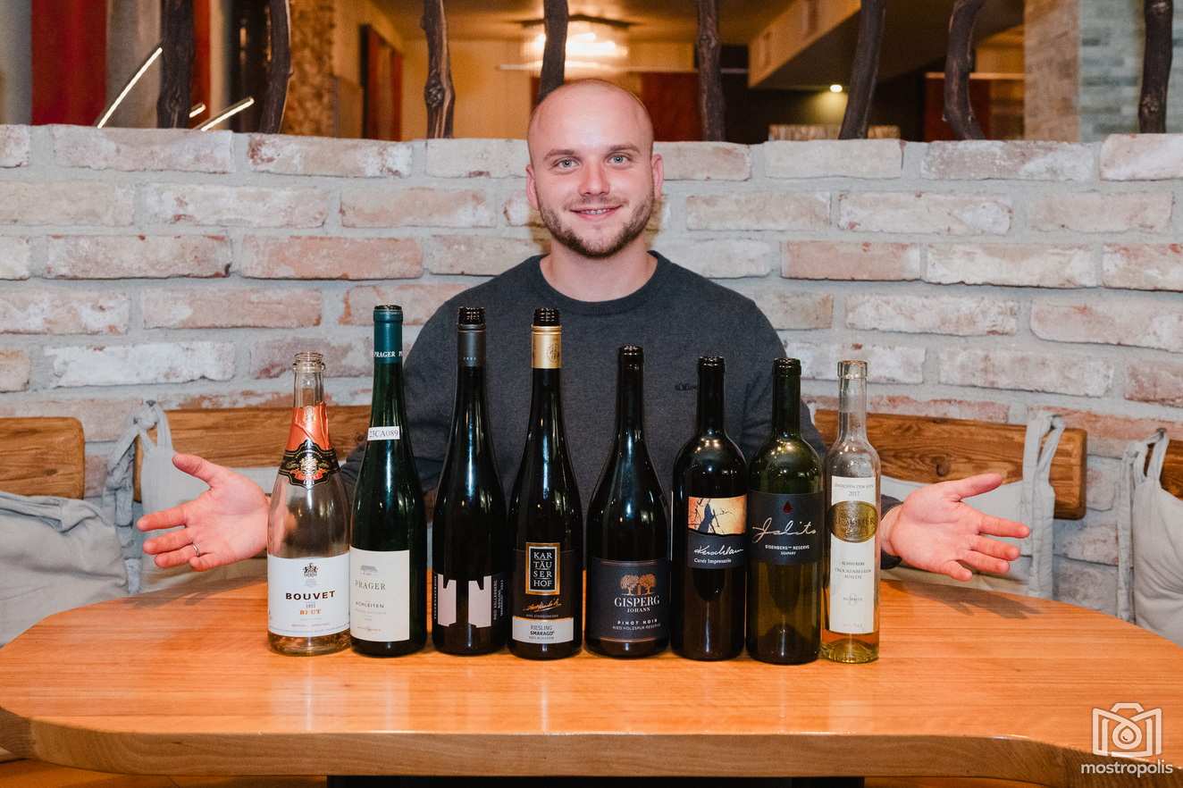Weinwoelfe Barbi 001.jpg