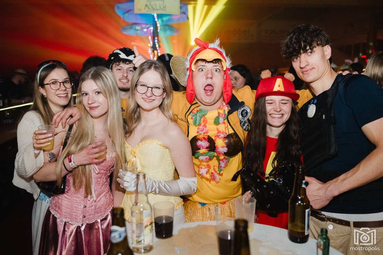 Faschingsclubbing Seitenstetten 2026 - 001.jpg