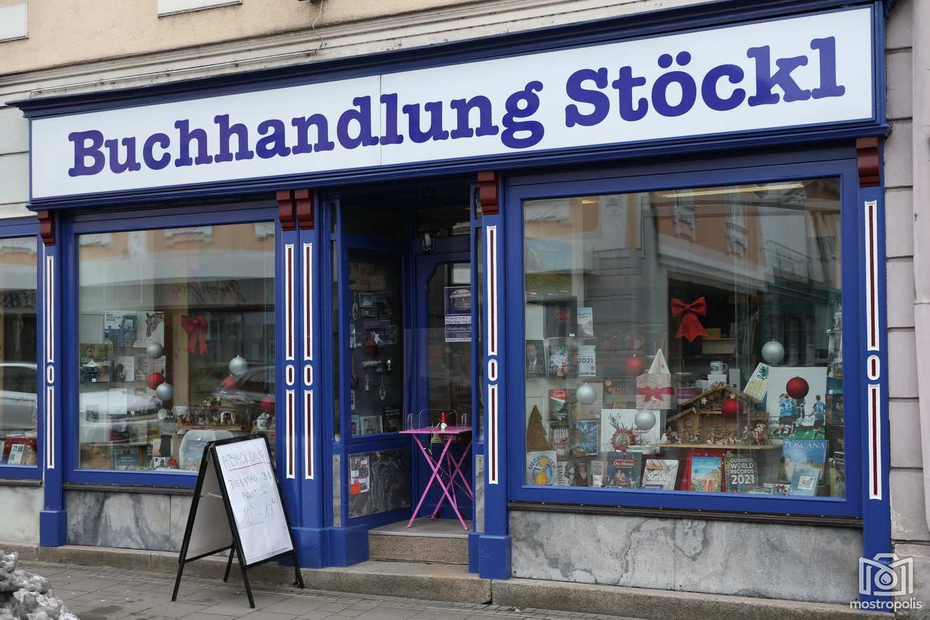 03_Buchhandlung_Stoeckl.JPG