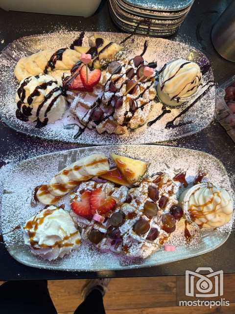 LeBurgerAmst Waffel.jpeg
