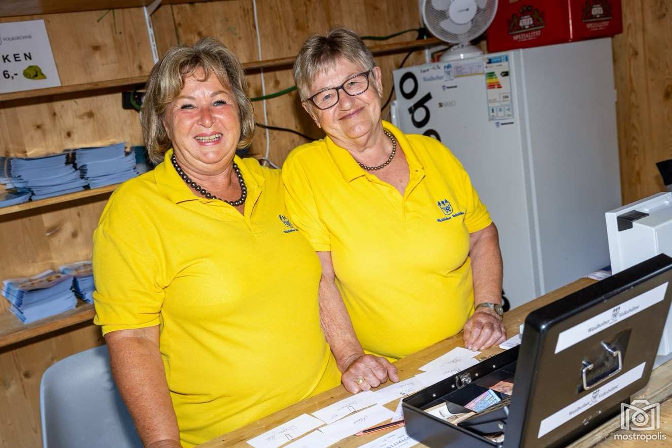 WaidhVolksB - Trio Immorale 005.jpg