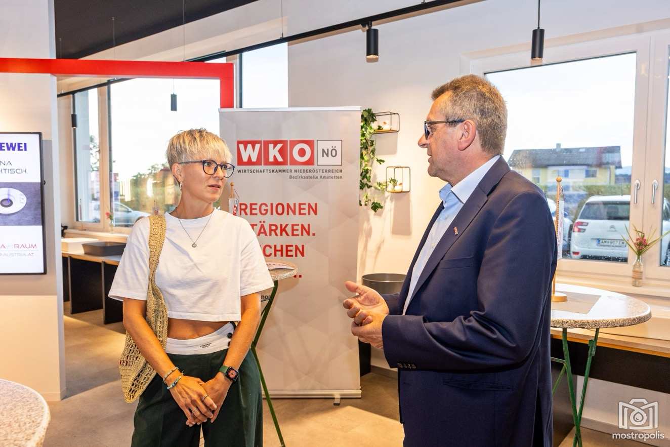 WKO vor Ort - Badshop Austria 004.jpg