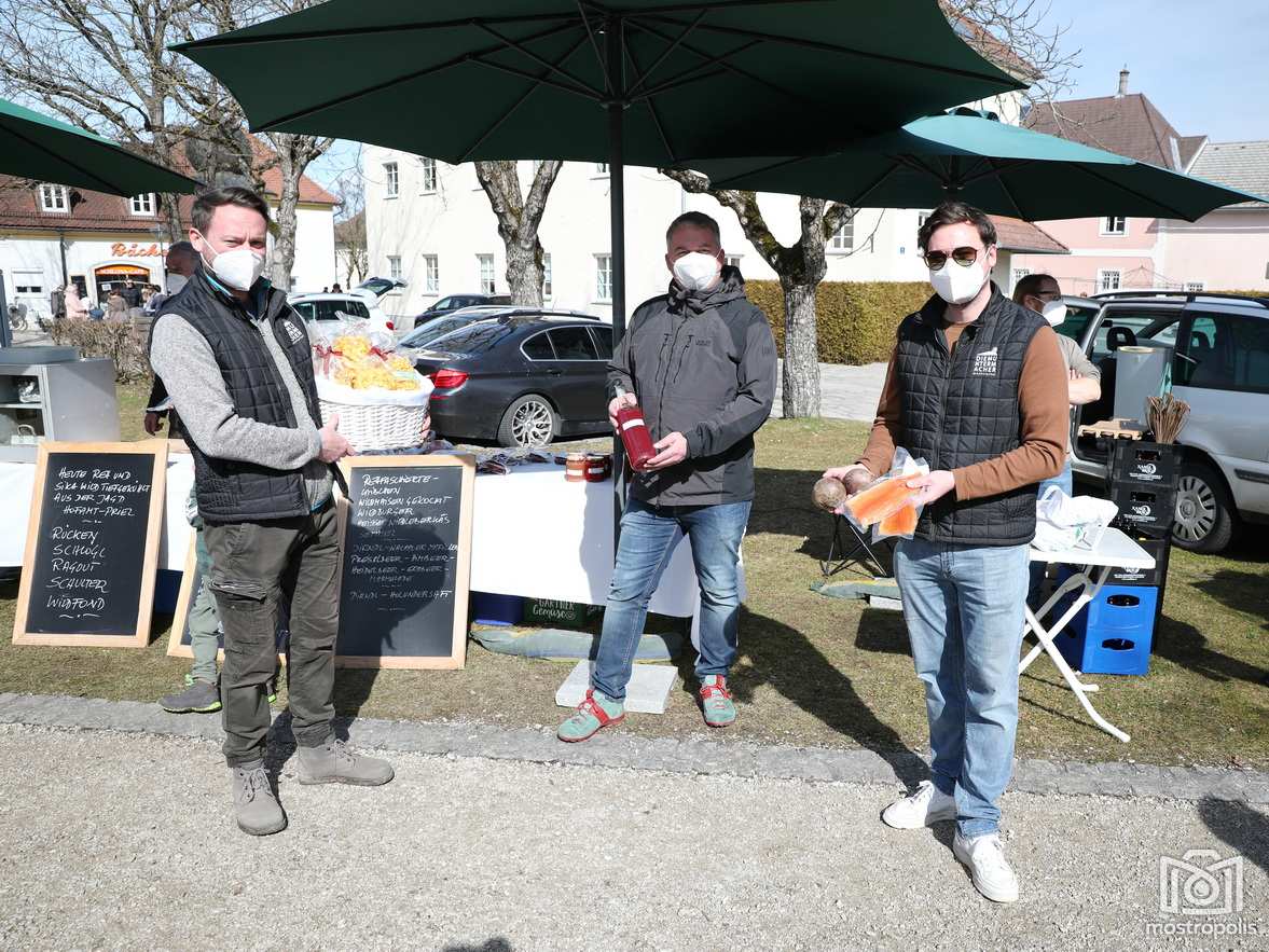 Muntermacher_Regionalmarkt-Ulmerfeld_001.JPG