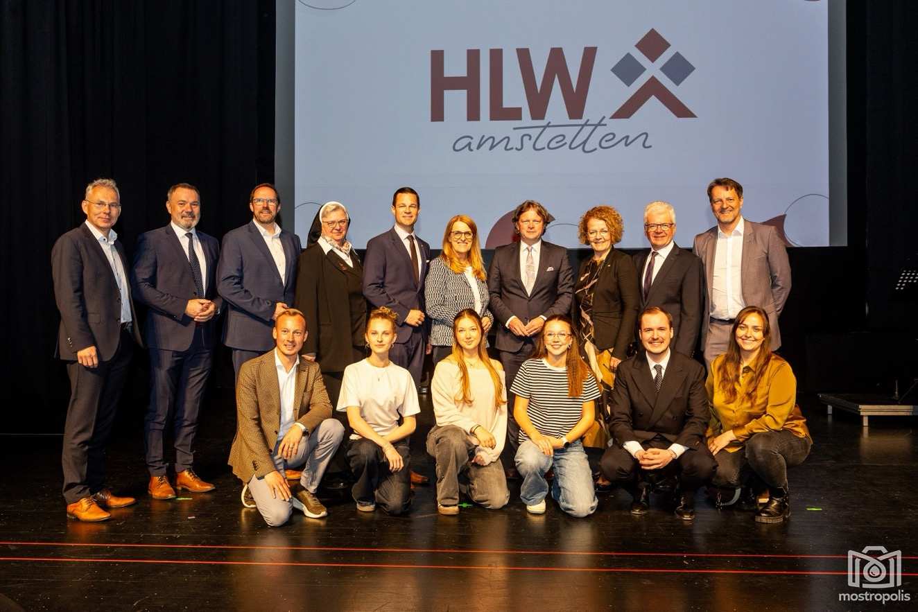 50-Jahre HLW Amstetten 004.jpg