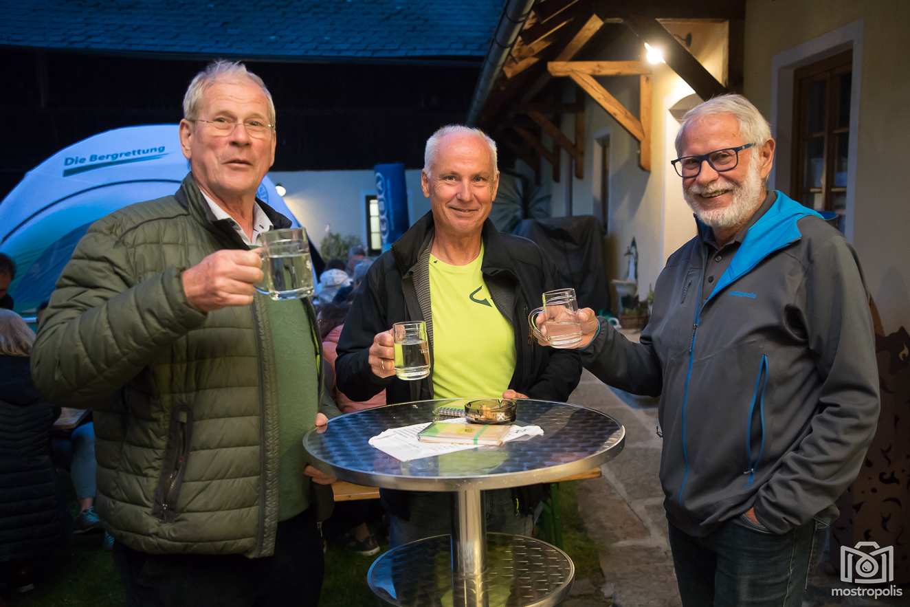 Bergrettungsheuriger-Amstetten-2022_003.JPG