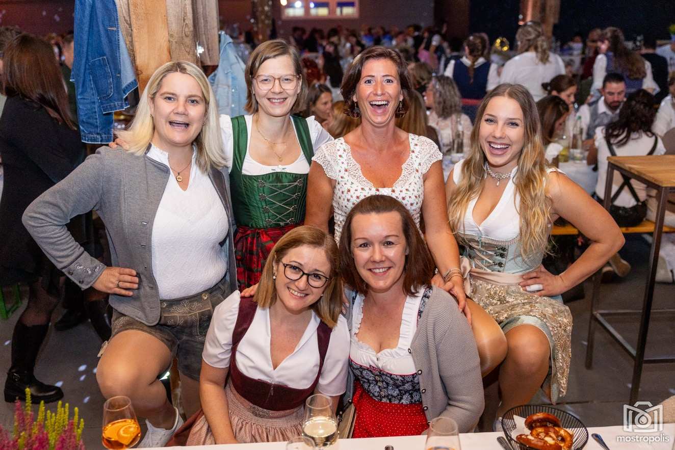 Oktoberfest 2025 LK Amstetten 001.jpg