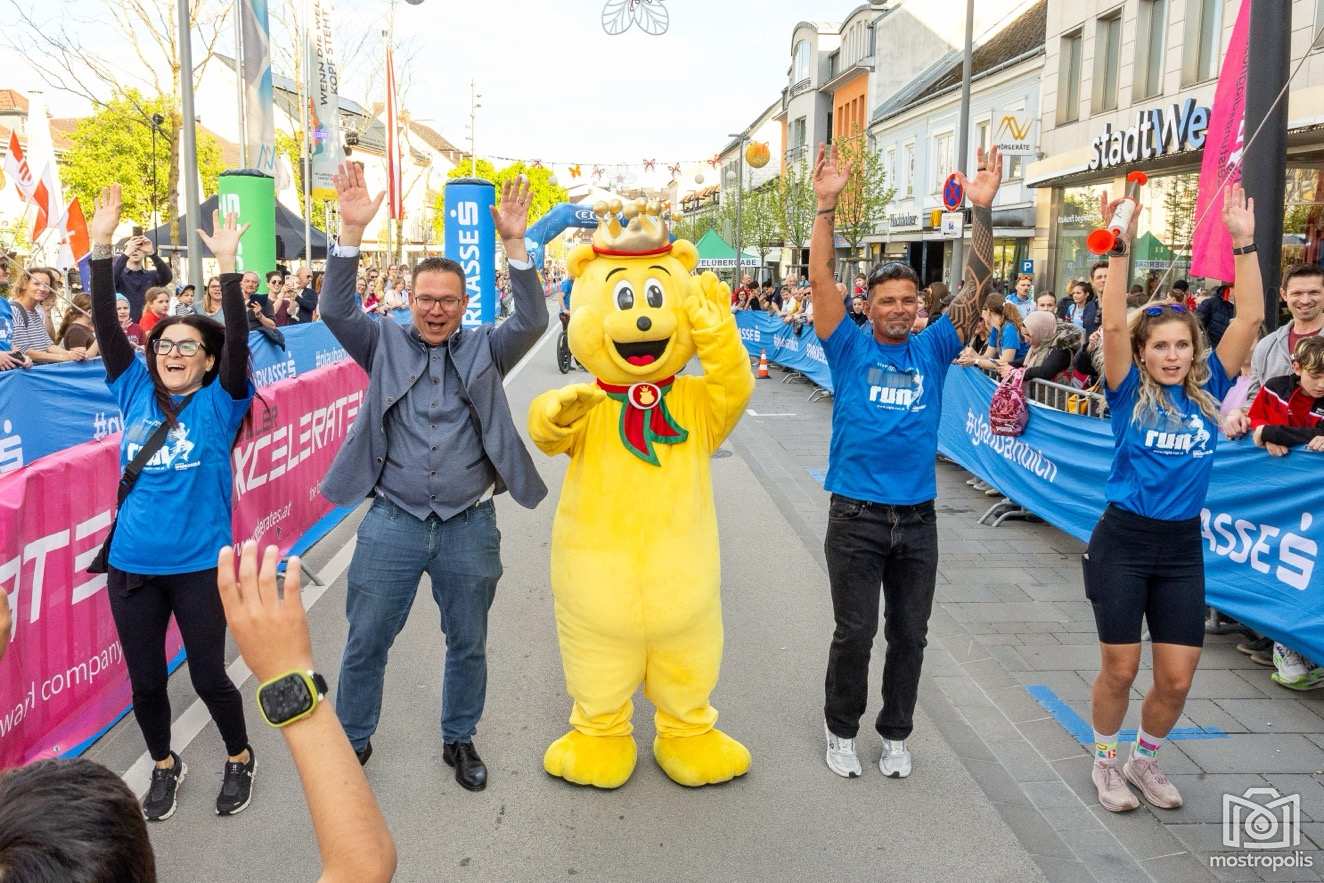 Stadt Amstetten Nightrun 2026 - 001.jpg