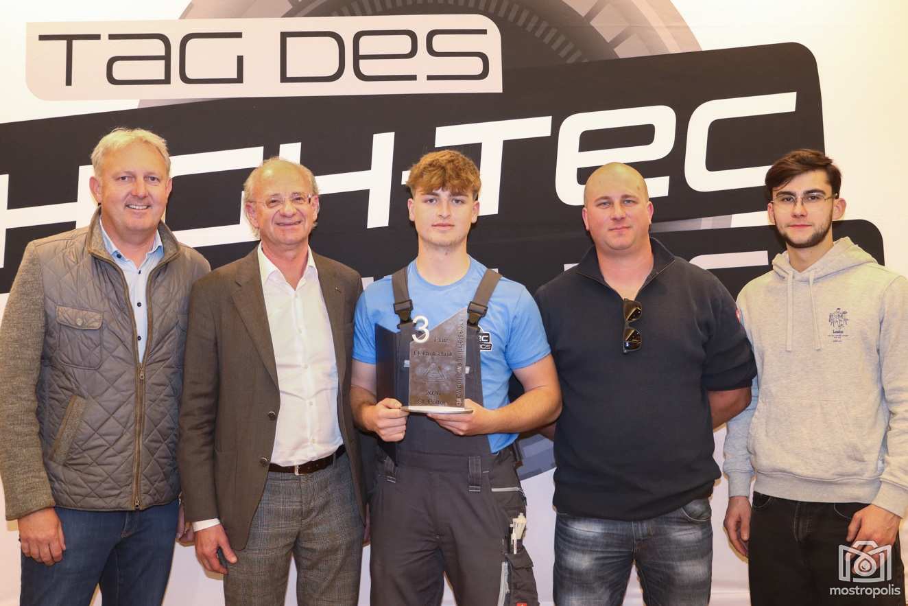 Hightec-Lehrling 001