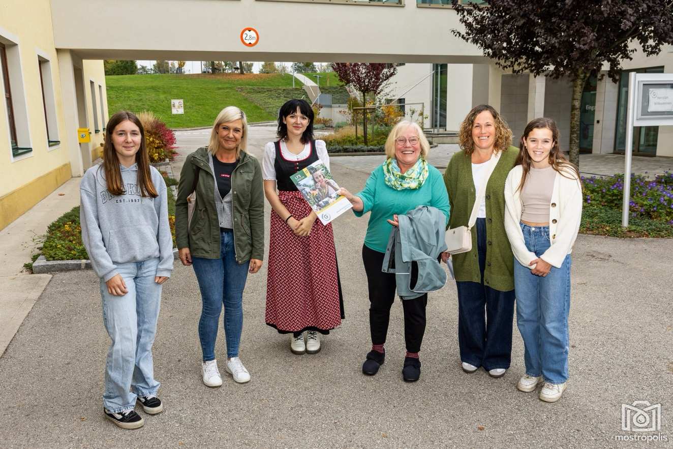 Schulinfotag 2025 LFS Giesshuebl 005.jpg