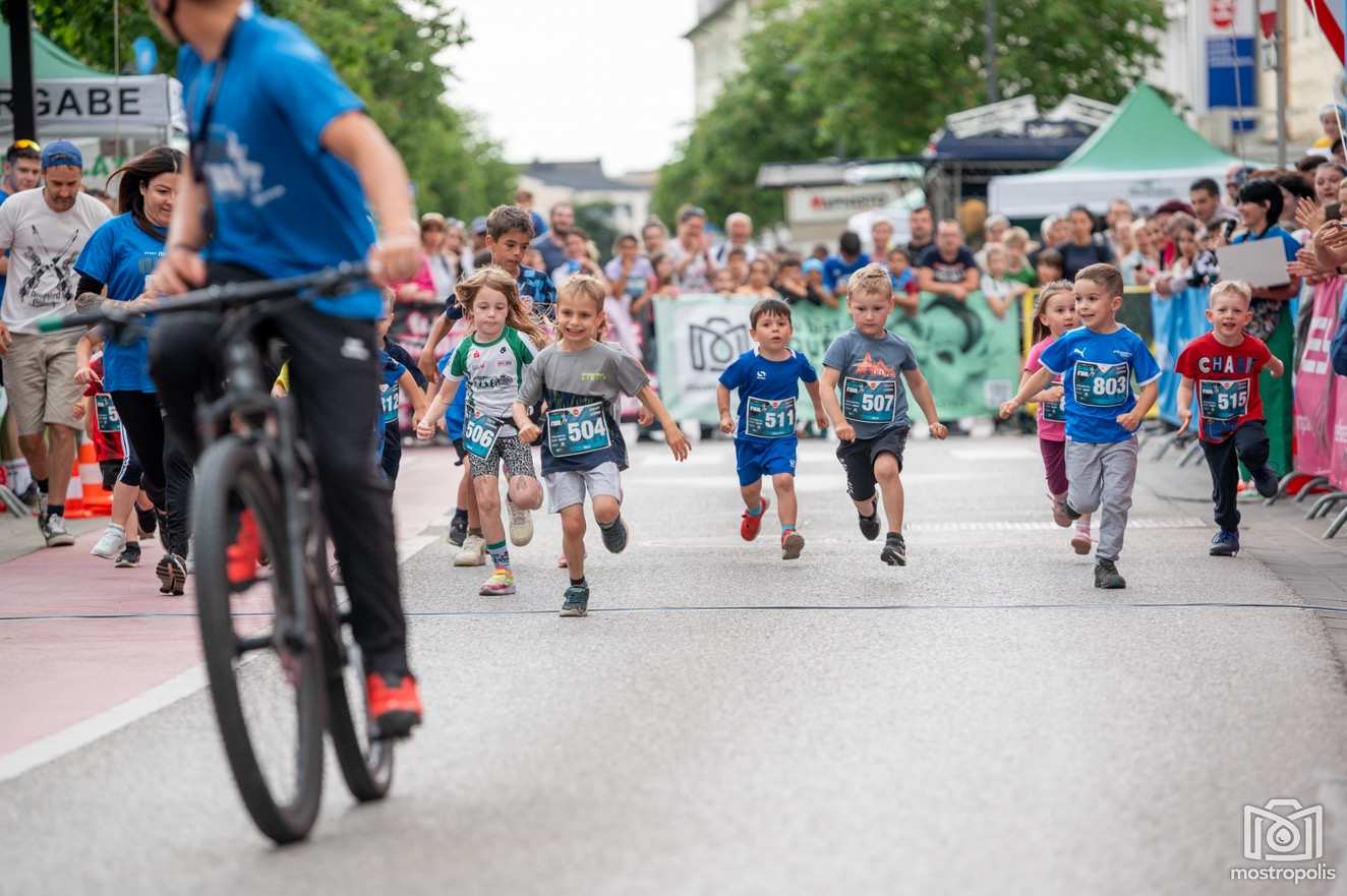 Nightrun 2024 Amstetten 0501.jpg