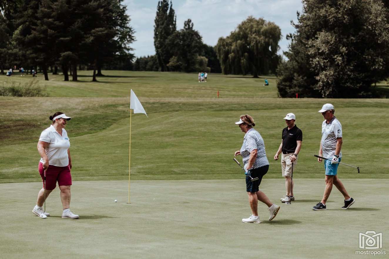 Rotary 24 Golf 004.jpg