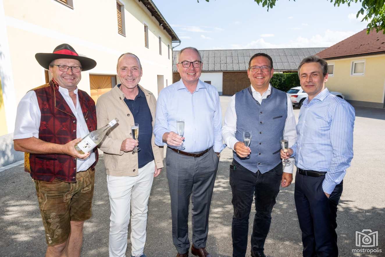 Amstettens Netzwerk 005.jpg