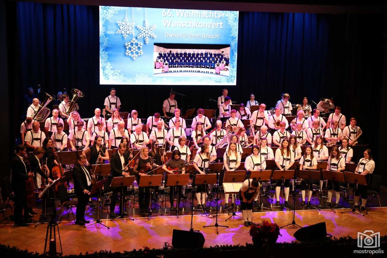 Weihnachtswunschkonzert 2022 MV Amstetten 001.JPG