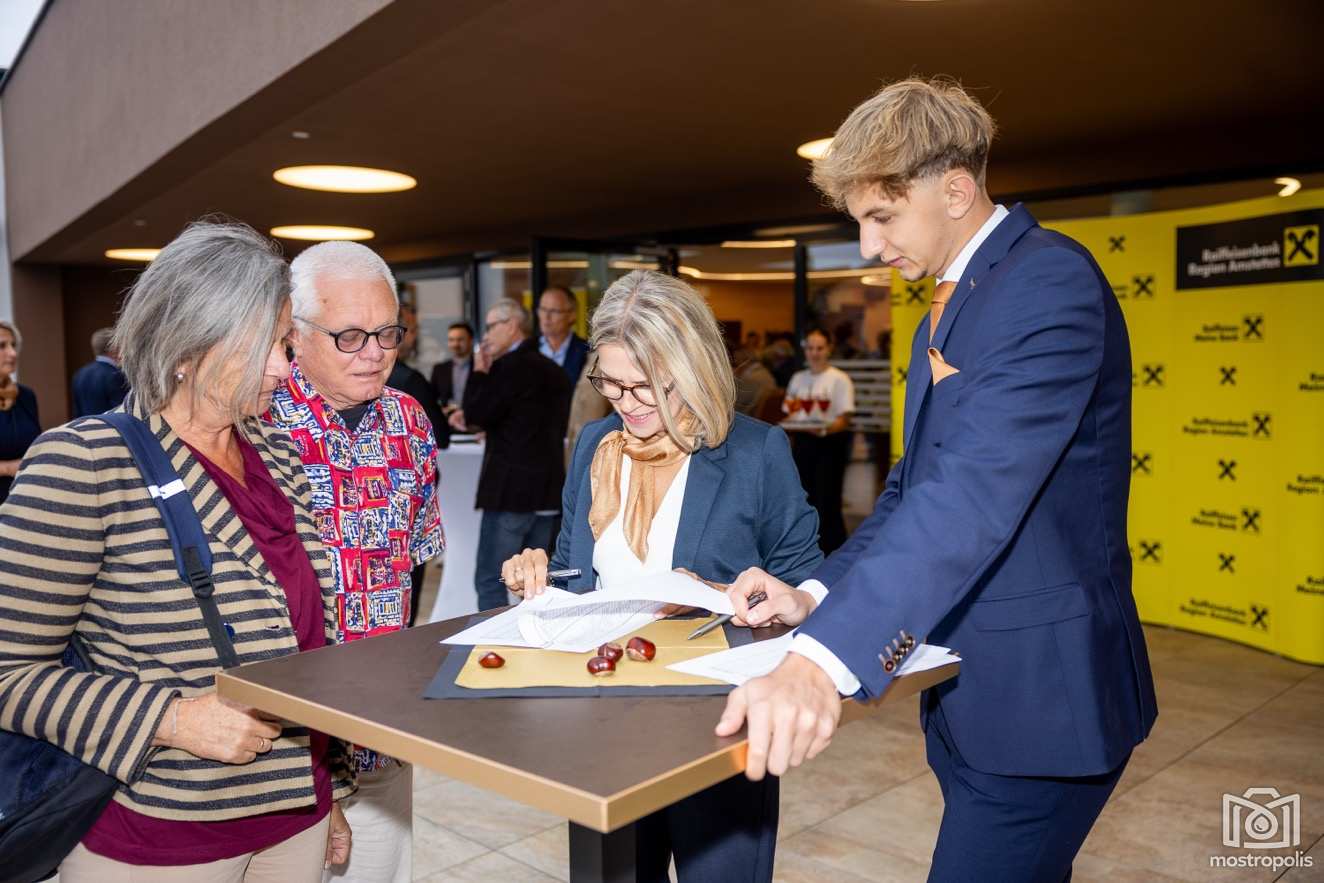 Raiffeisen Amstetten 2025 - Enjoy Invest 003.jpg