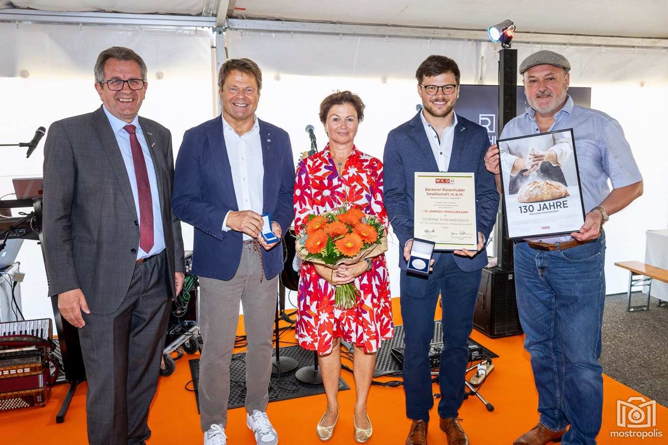 130-J Baeckerhandwerk Riesenhuber 005.jpg