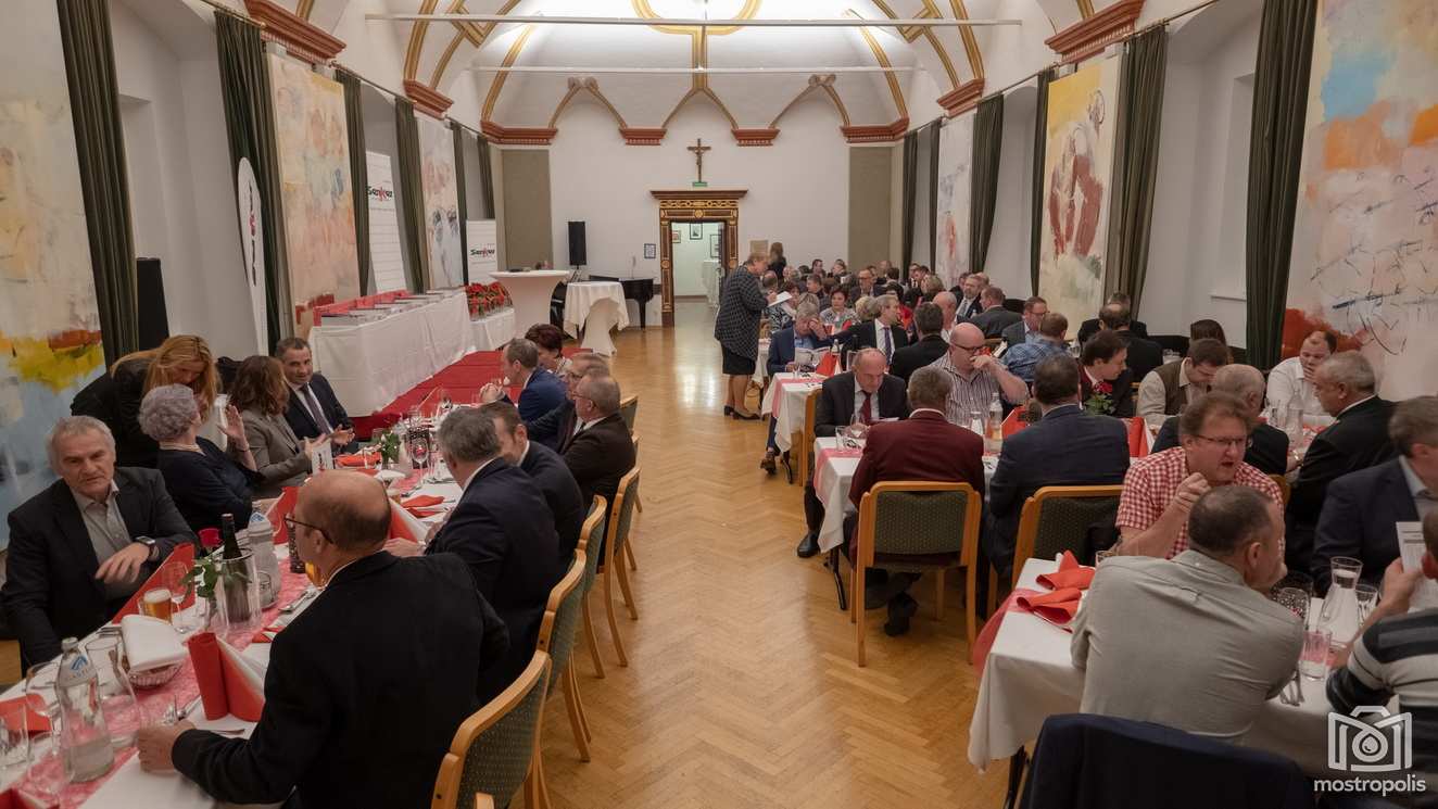 308_Senker_Mitarbeiterehrung-2018.jpg